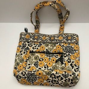 🔥CLEARANCE🔥 Black & Yellow Vera Bradley Purse